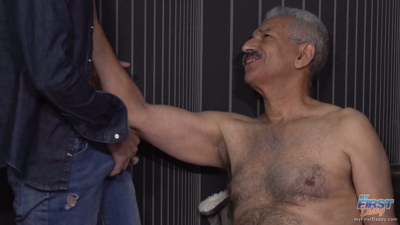 Photo of Huge Dong for Grandpa